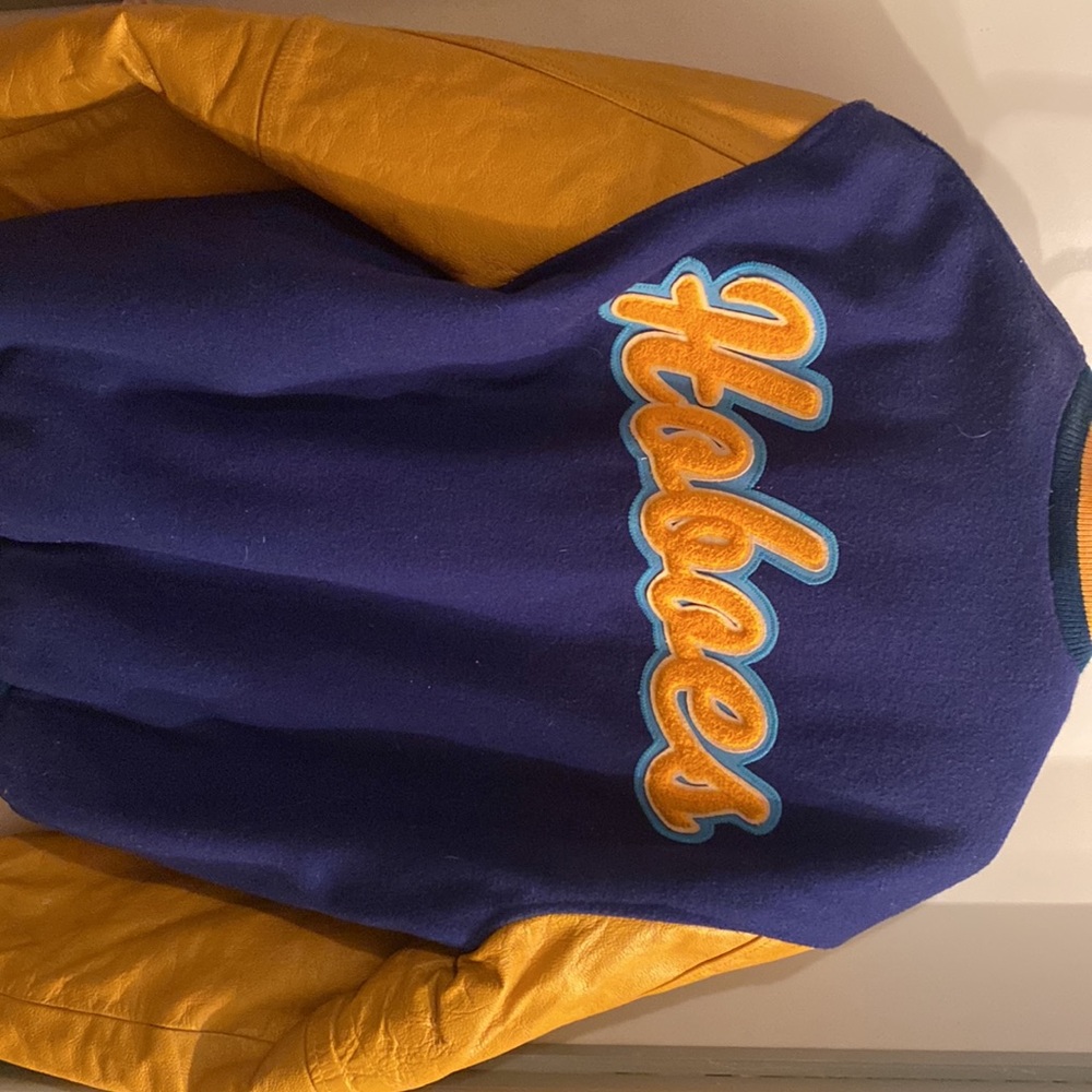 Very heavy jacket - Picture 2 of 2